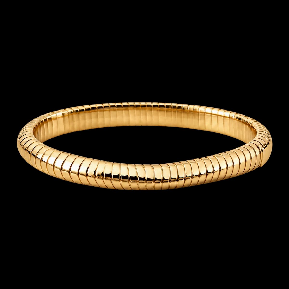 Solid Oval Bangle, 18k Solid Gold — studio view